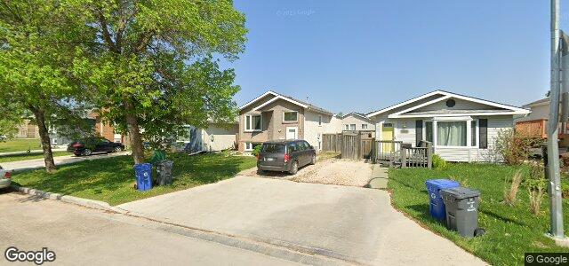 Photo of 297 Houde Drive in Winnipeg, Manitoba