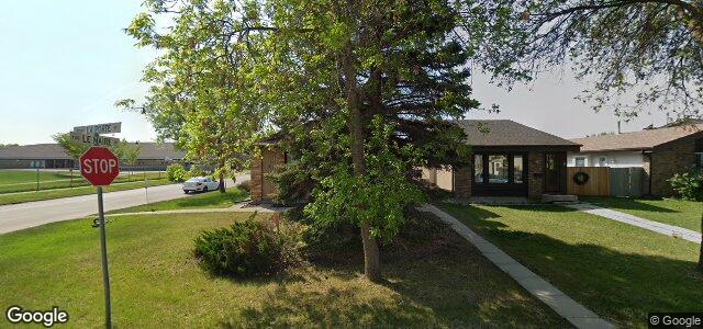 4 La Porte Drive（加拿大曼尼托巴省温尼伯市）房屋照片