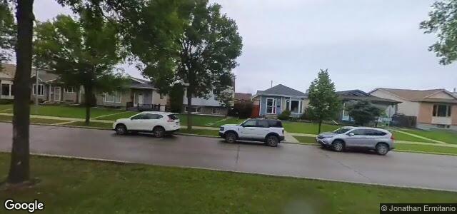 1309 Devonshire Drive W（加拿大曼尼托巴省温尼伯市）房屋照片