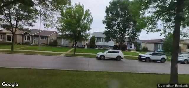 1313 Devonshire Drive W（加拿大曼尼托巴省温尼伯市）房屋照片