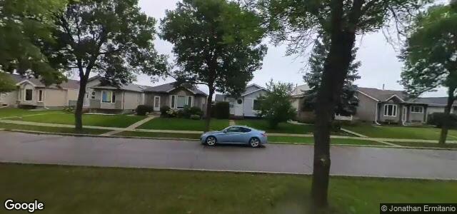 1341 Devonshire Drive W（加拿大曼尼托巴省温尼伯市）房屋照片