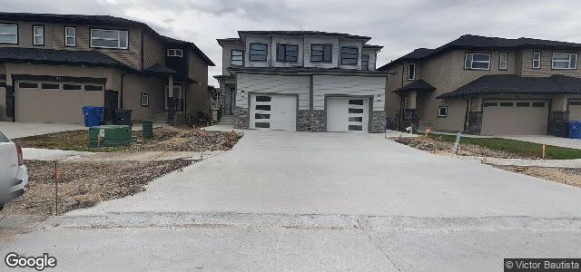 84 Larry Vickar Drive W（加拿大曼尼托巴省温尼伯市）房屋照片