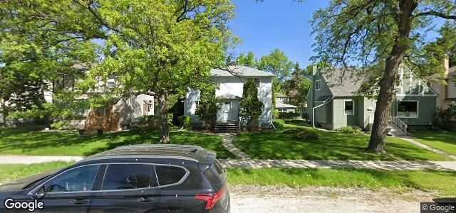 631 Oakenwald Avenue（加拿大曼尼托巴省温尼伯市）房屋照片