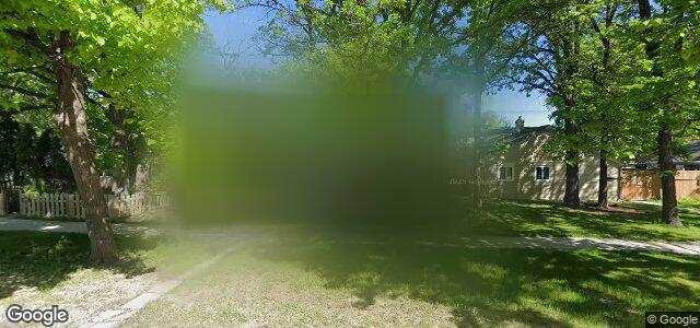 667 Oakenwald Avenue（加拿大曼尼托巴省温尼伯市）房屋照片