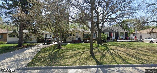 716 Riverwood Avenue（加拿大曼尼托巴省温尼伯市）房屋照片