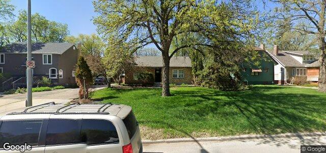 925 Oakenwald Avenue（加拿大曼尼托巴省温尼伯市）房屋照片