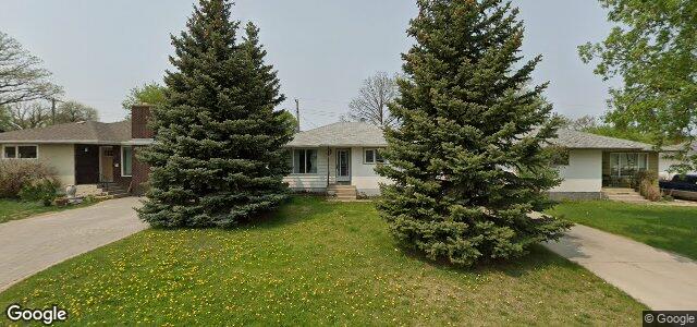 Larawan ng 111 Crofton Bay sa Winnipeg, Manitoba