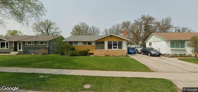 135 Parkville Drive（加拿大曼尼托巴省温尼伯市）房屋照片