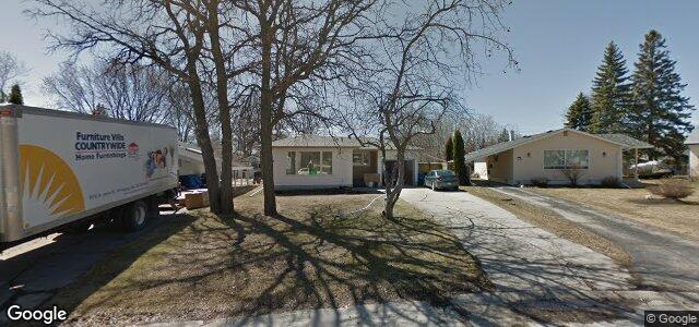 141 Crofton Bay（加拿大曼尼托巴省温尼伯市）房屋照片