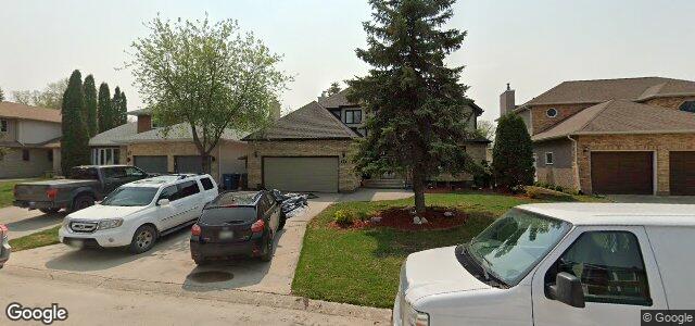 18 Harry Wyatt Place（加拿大曼尼托巴省温尼伯市）房屋照片