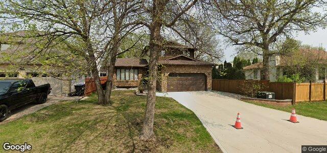 23 Harry Wyatt Place（加拿大曼尼托巴省温尼伯市）房屋照片