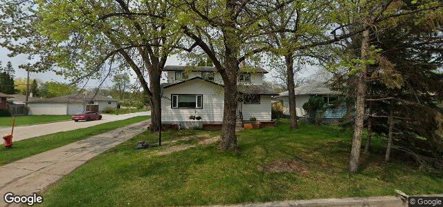 23 Wakefield Bay（加拿大曼尼托巴省温尼伯市）房屋照片