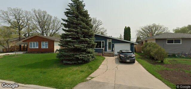 30 Weaver Bay（加拿大曼尼托巴省温尼伯市）房屋照片