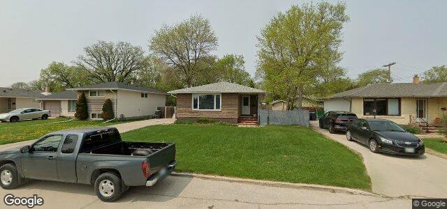 5 Wakefield Bay（加拿大曼尼托巴省温尼伯市）房屋照片