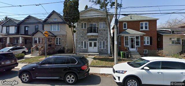 Larawan ng 70 Barrington Avenue sa Winnipeg, Manitoba