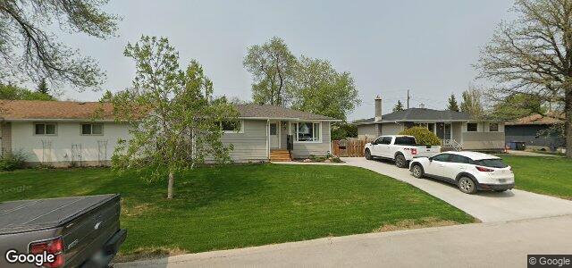 9 Weaver Bay（加拿大曼尼托巴省温尼伯市）房屋照片