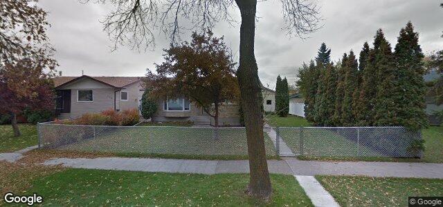 130 Thom Avenue W（加拿大曼尼托巴省温尼伯市）房屋照片