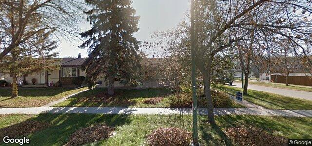 142 Larche Avenue W（加拿大曼尼托巴省温尼伯市）房屋照片