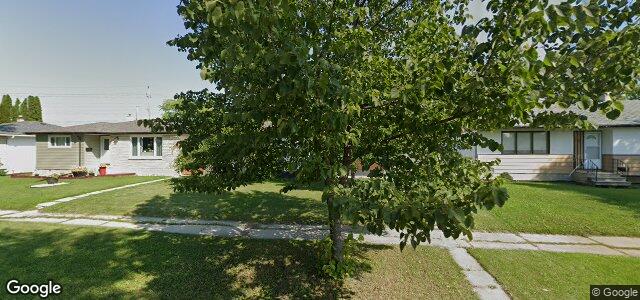 Photo of 19 Whiteshell Avenue in Winnipeg, Manitoba