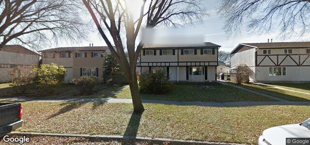 216 Thom Avenue W（加拿大曼尼托巴省温尼伯市）房屋照片