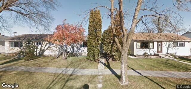 221 Newman Avenue W（加拿大曼尼托巴省温尼伯市）房屋照片