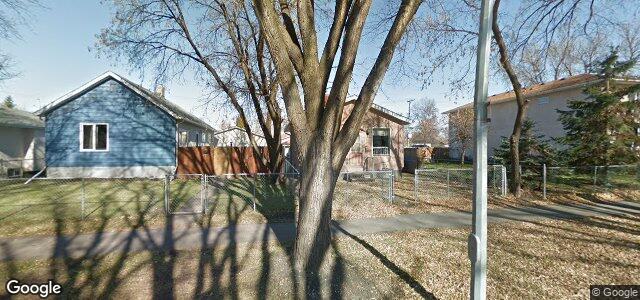 221 Thom Avenue W（加拿大曼尼托巴省温尼伯市）房屋照片