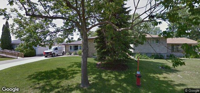 27 Brewster Bay（加拿大曼尼托巴省温尼伯市）房屋照片