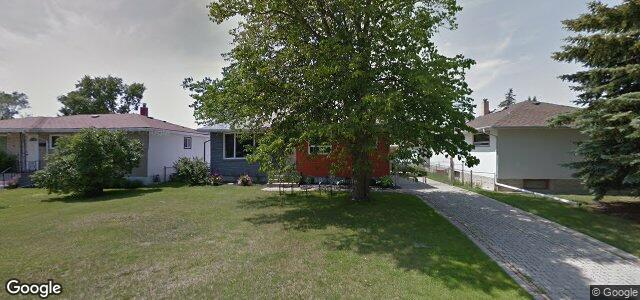 Photo of 42 Burnaby Bay in Winnipeg, Manitoba