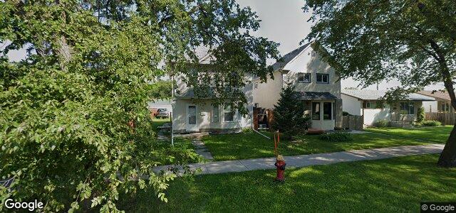 421 Harold Avenue W（加拿大曼尼托巴省温尼伯市）房屋照片