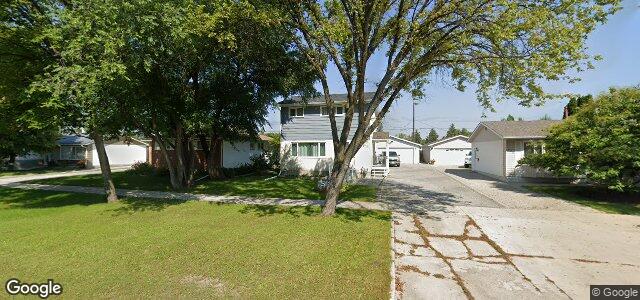 Larawan ng 511 Kildare Avenue W sa Winnipeg, Manitoba