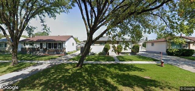 Larawan ng 519 Kildare Avenue W sa Winnipeg, Manitoba