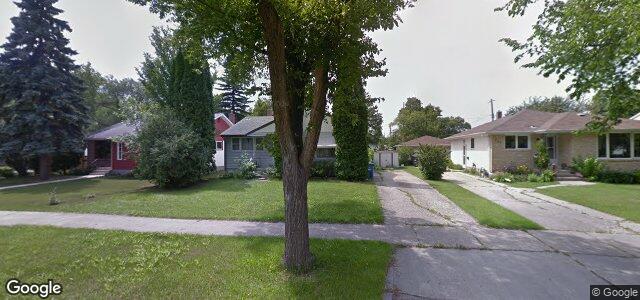 703 Hoka Street（加拿大曼尼托巴省温尼伯市）房屋照片