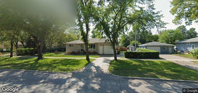 911 Hoka Street（加拿大曼尼托巴省温尼伯市）房屋照片