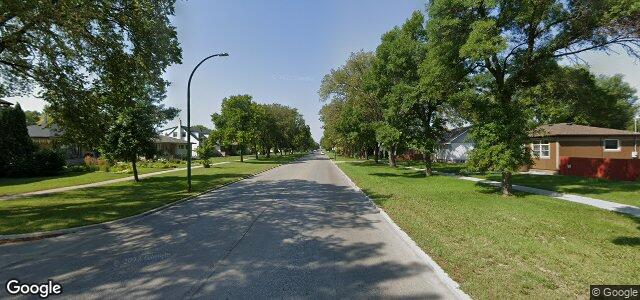 Kildare Avenue W（加拿大曼尼托巴省温尼伯市）房屋照片