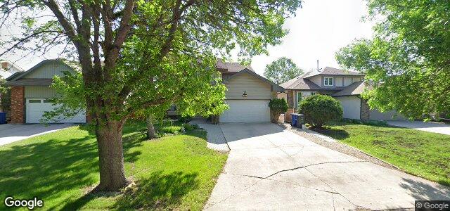 10 Denman Crescent（加拿大曼尼托巴省温尼伯市）房屋照片