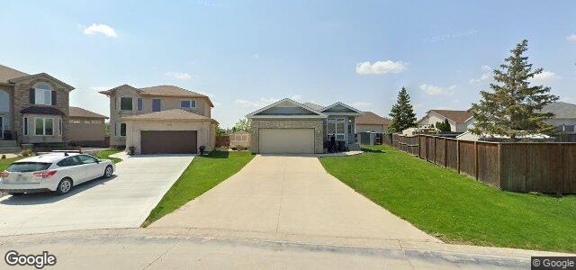 Larawan ng 127 Calderwood Bay sa Winnipeg, Manitoba