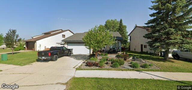 144 Point West Drive（加拿大曼尼托巴省温尼伯市）房屋照片