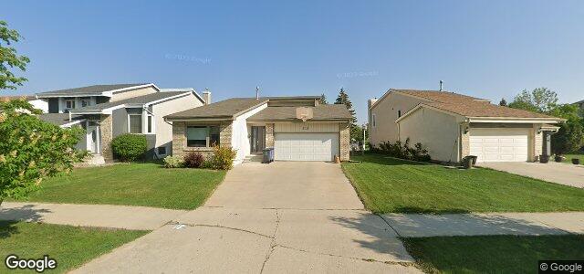 216 Point West Drive（加拿大曼尼托巴省温尼伯市）房屋照片