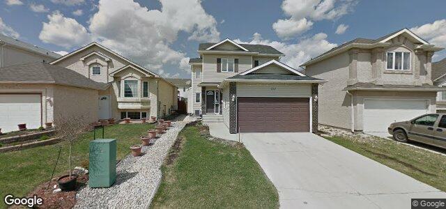 223 Bairdmore Boulevard（加拿大曼尼托巴省温尼伯市）房屋照片