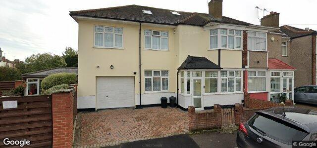 24 Aintree Crescent（加拿大曼尼托巴省温尼伯市）房屋照片