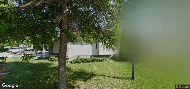 30 Denman Crescent（加拿大曼尼托巴省温尼伯市）房屋照片