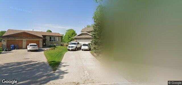 35 Denman Crescent（加拿大曼尼托巴省温尼伯市）房屋照片