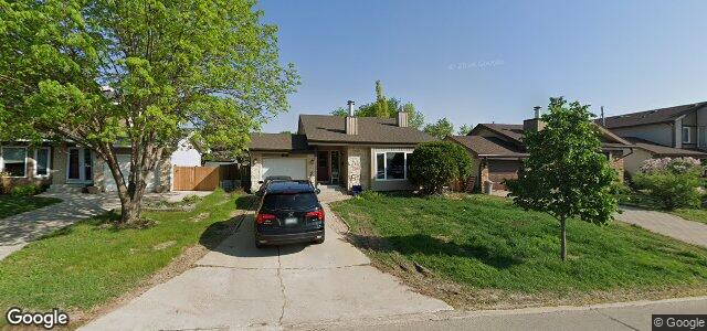 39 Point West Drive（加拿大曼尼托巴省温尼伯市）房屋照片