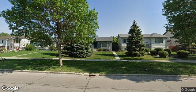 415 Kirkbridge Drive（加拿大曼尼托巴省温尼伯市）房屋照片