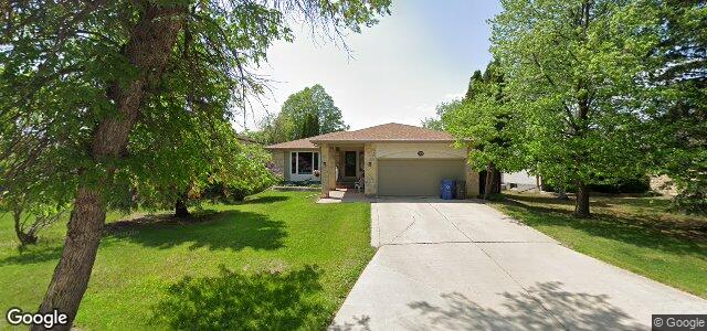 Larawan ng 53 Glenbrook Crescent sa Winnipeg, Manitoba