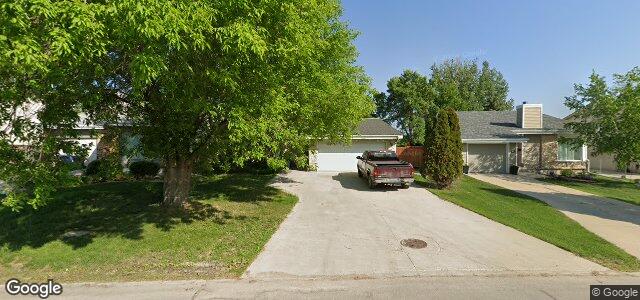 59 Point West Drive（加拿大曼尼托巴省温尼伯市）房屋照片