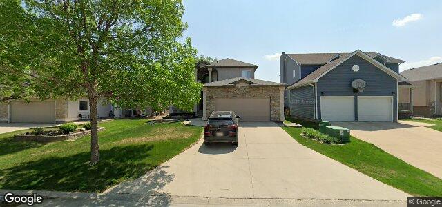 Photo of 67 Calderwood Bay in Winnipeg, Manitoba