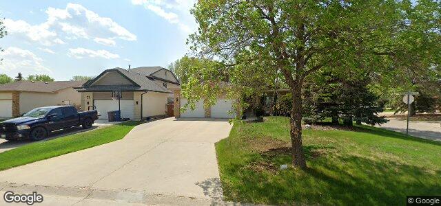 Larawan ng 67 Glenacres Crescent sa Winnipeg, Manitoba