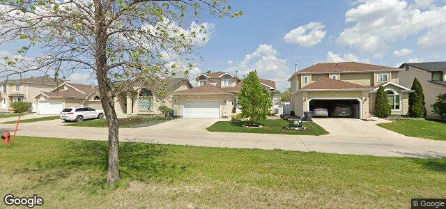 676 Bairdmore Boulevard（加拿大曼尼托巴省温尼伯市）房屋照片