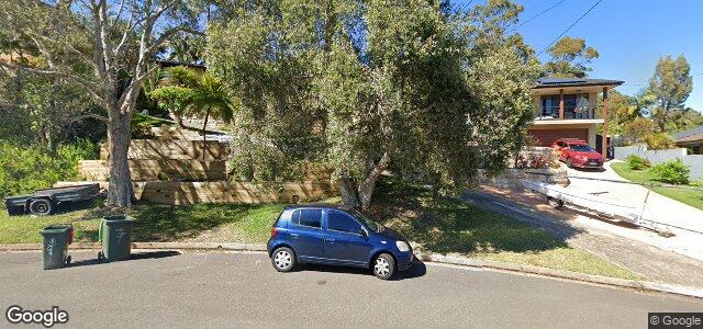 Photo of 7 Braeside Place in Winnipeg, Manitoba